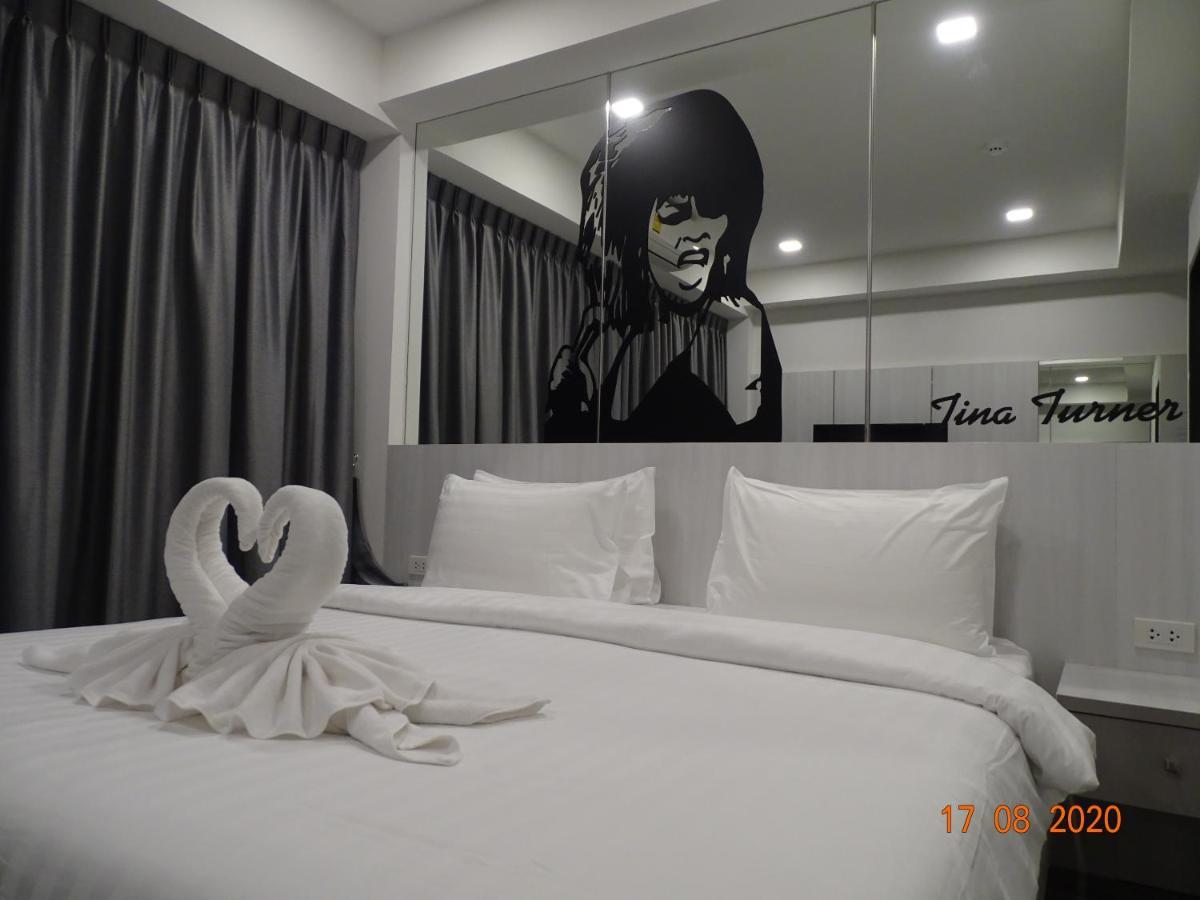 Frankie'S Inn Jomtien Beach Exterior photo